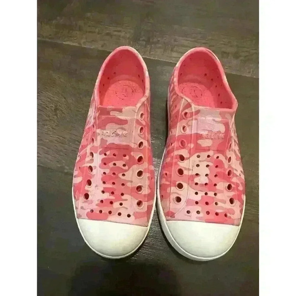 Native Shoes Other - Native Jefferson shoes Kids C12